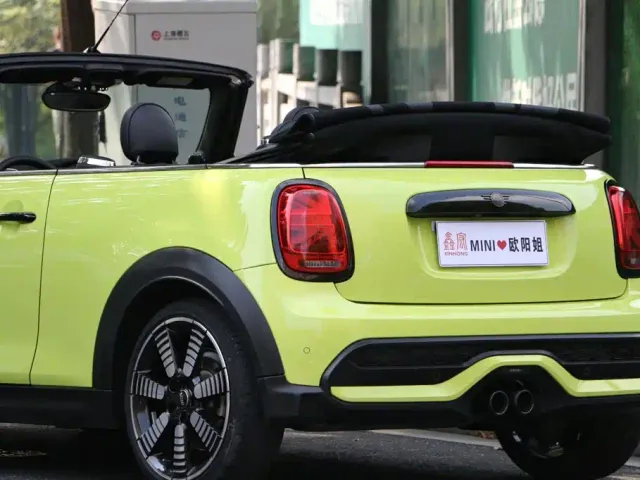 MINI Hatch — Фото автомобиля 23
