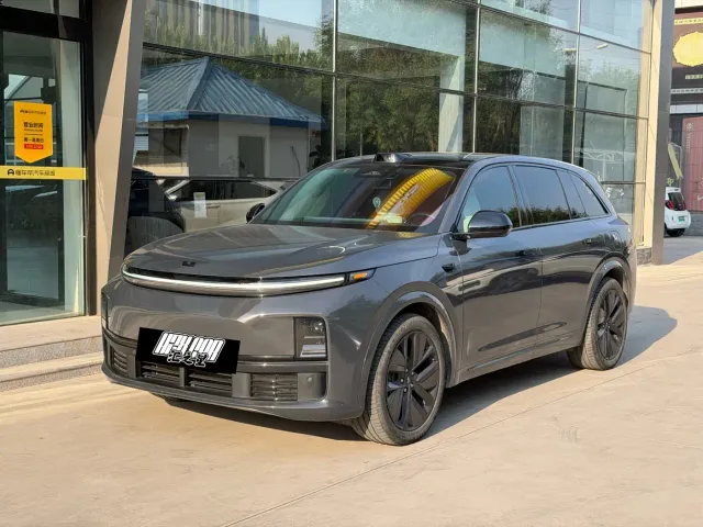 Фотография автомобиля — Li Auto L7