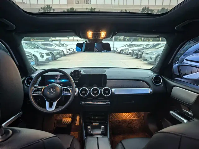 Mercedes-Benz GLB-Class — Фото автомобиля 3