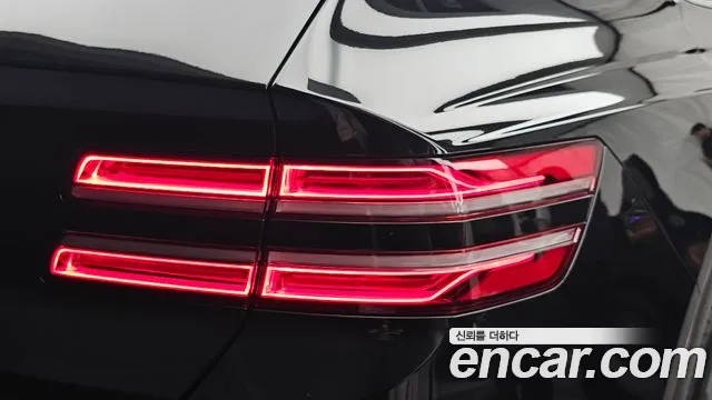 Genesis GV80 — Фото автомобиля 8