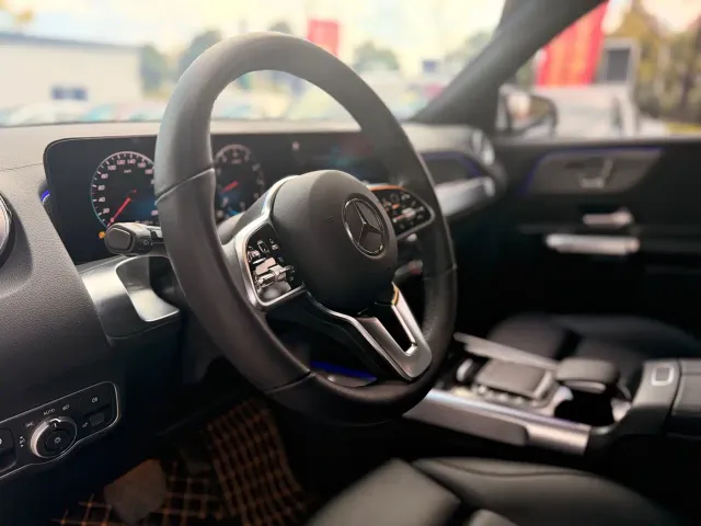 Mercedes-Benz GLB-Class — Фото автомобиля 14
