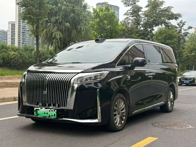 Фотография автомобиля — Wey Alpine