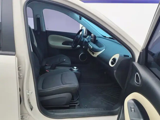 Wuling Bingo — Фото автомобиля 8