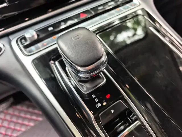GAC Trumpchi M8 — Фото автомобиля 15
