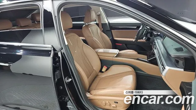 Hyundai Grandeur GN7 — Фото автомобиля 16
