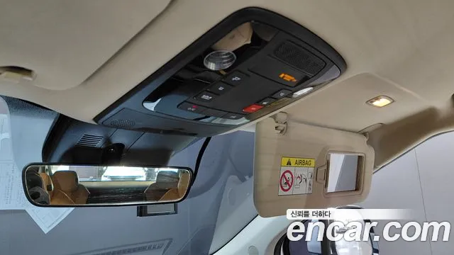 Kia Canival Carnival 4 поколение Бензин 11 мест Prestige — Фото автомобиля 20