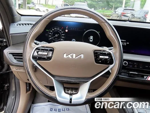 Kia K8 Signature — Фото автомобиля 8
