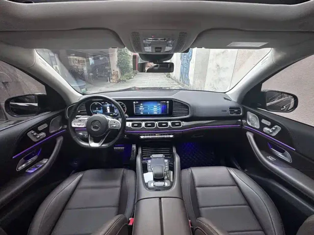 Mercedes-Benz GLS-Class — Фото автомобиля 14