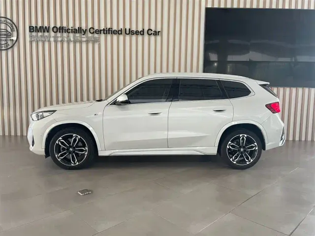BMW X1 — Фото автомобиля 3
