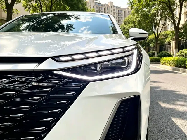 Chery Arrizo 8 — Фото автомобиля 14