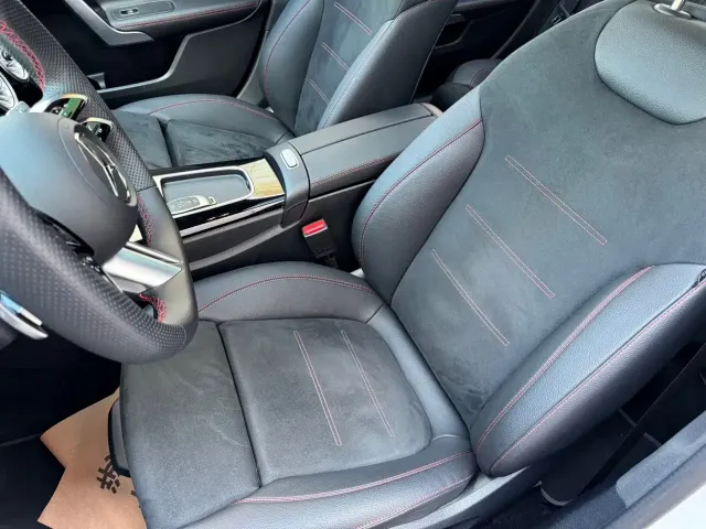 Mercedes-Benz A-Class — Фото автомобиля 20