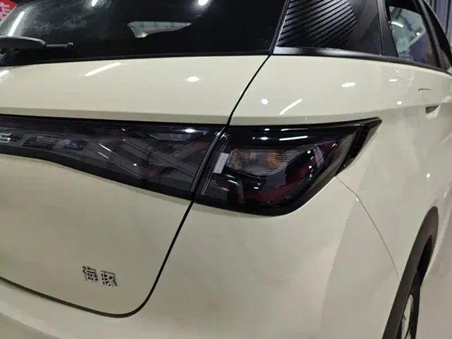 BYD Dolphin — Фото автомобиля 7