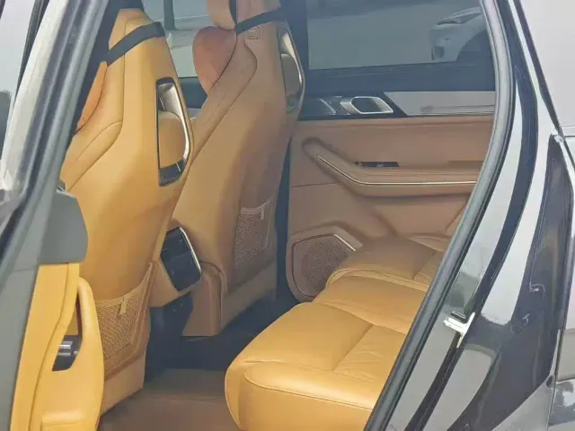 Lynk & Co Lynk & Co 09 2024 2.0T 4WD Sport Edition 5-Seater — Фото автомобиля 5