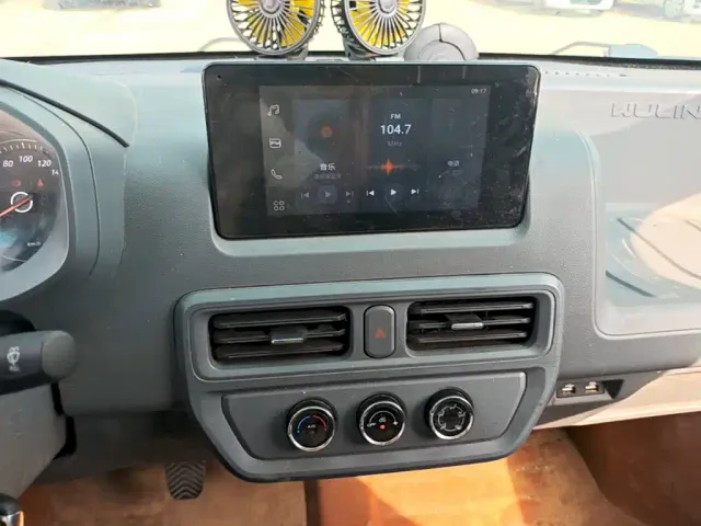 Wuling Yangguang — Фото автомобиля 8
