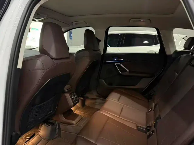 BMW X1 — Фото автомобиля 6