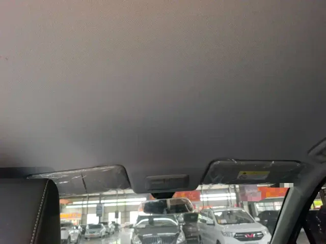 Wuling Jiachen — Фото автомобиля 17
