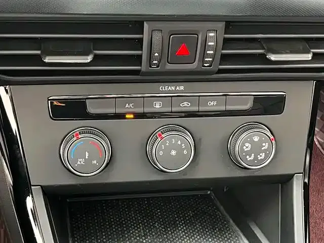 Volkswagen Passat — Фото автомобиля 13