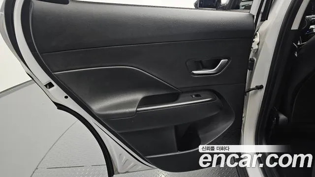 Hyundai Kona — Фото автомобиля 14