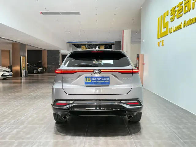 Toyota Venza — Фото автомобиля 6
