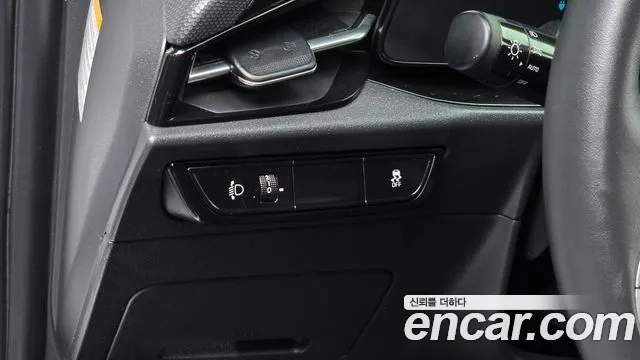 Kia Niro — Фото автомобиля 20