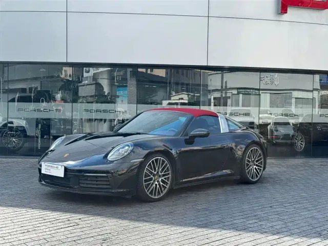 Фотография автомобиля — Porsche 911