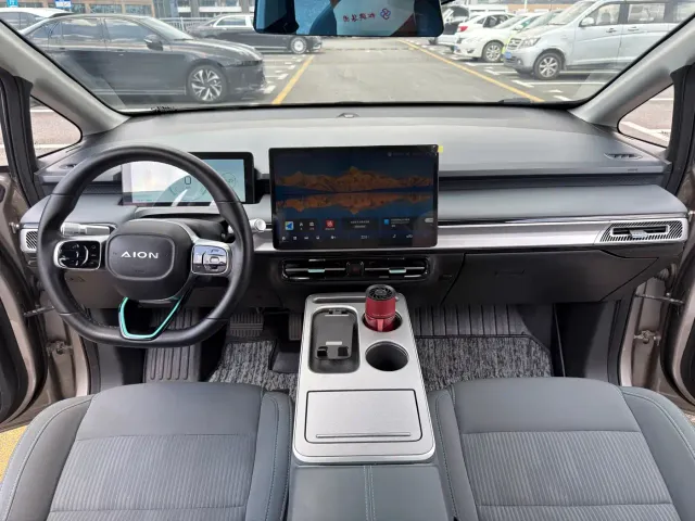 GAC Aion Y — Фото автомобиля 6