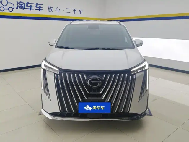 GAC Trumpchi M8 — Фото автомобиля 2
