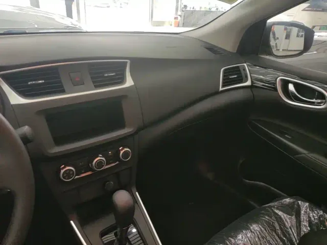 Nissan Sylphy — Фото автомобиля 12