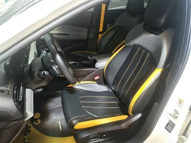 GAC Trumpchi Emkoo — Фото автомобиля 10