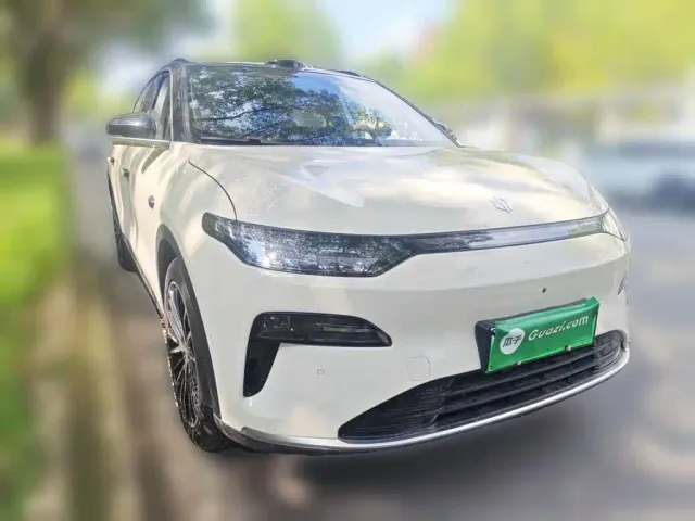 Leapmotor C11 — Фото автомобиля 3