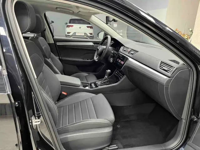 Skoda Superb — Фото автомобиля 19