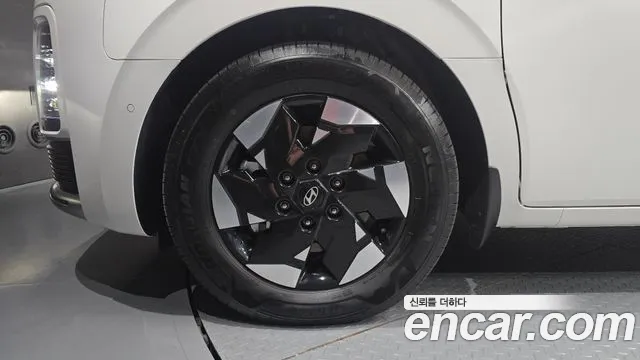 Hyundai Staria — Фото автомобиля 5
