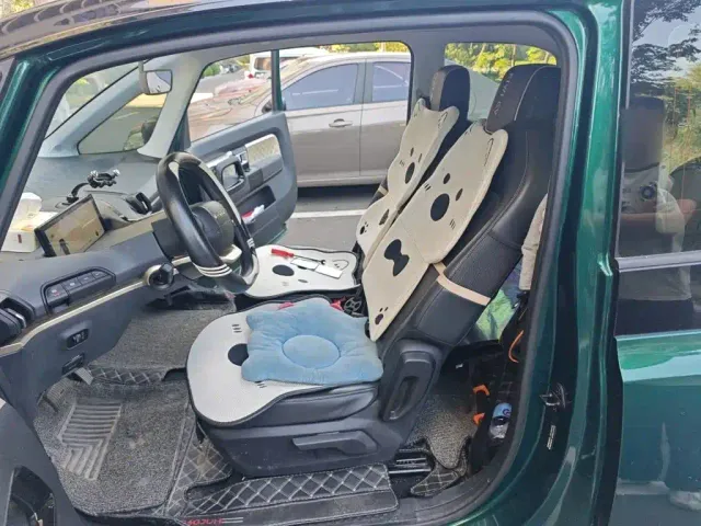 Baojun KiWi EV — Фото автомобиля 11