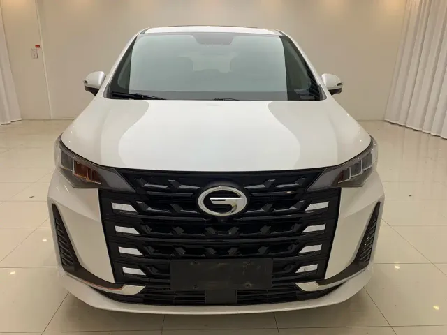 GAC Trumpchi M6 — Фото автомобиля 2