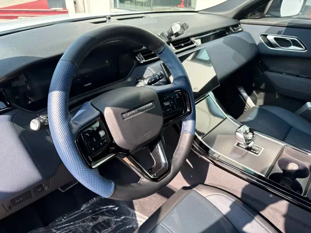 Land Rover Range Rover Velar — Фото автомобиля 10