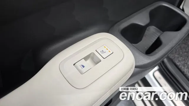 Hyundai Santa Fe MX5 — Фото автомобиля 19