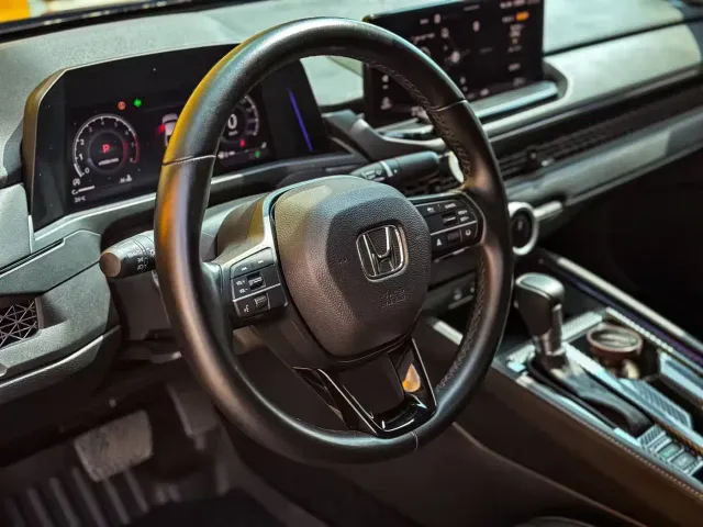 Honda Accord — Фото автомобиля 4