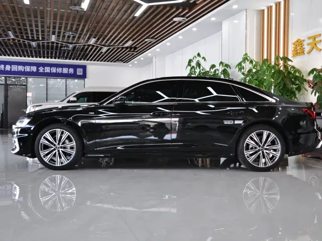 Audi A6L — Фото автомобиля 3