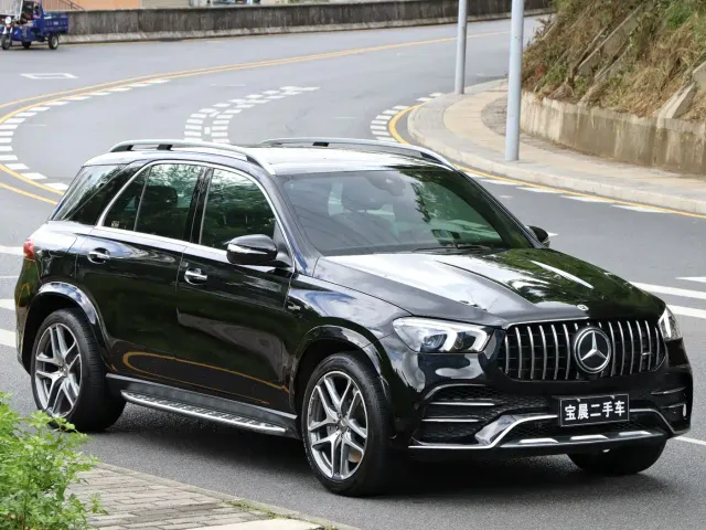 Mercedes-Benz GLE-Class AMG — Фото автомобиля 3