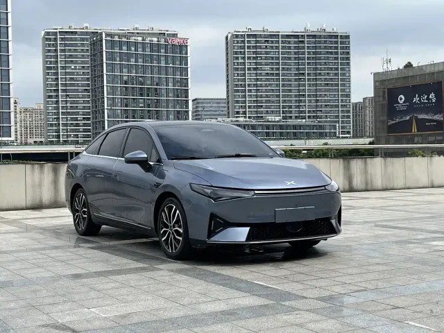 Xpeng P5 — Фото автомобиля 3