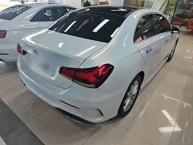 Mercedes-Benz A-Class — Фото автомобиля 6