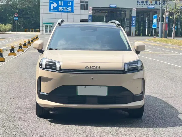 GAC Aion V — Фото автомобиля 2