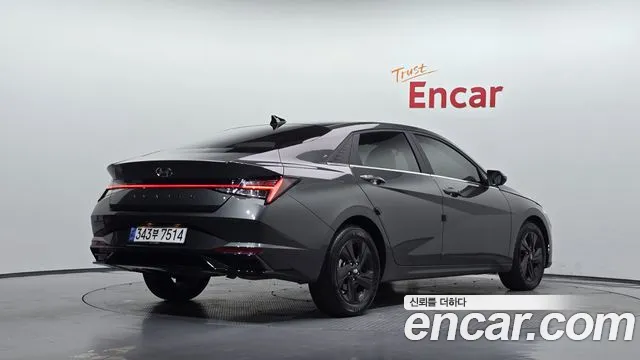 Hyundai Avante — Фото автомобиля 2