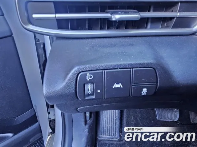 Hyundai Avante CN7 — Фото автомобиля 11