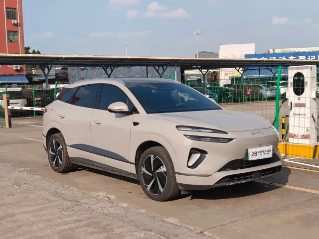 BYD Sealion 06 — Фото автомобиля 3