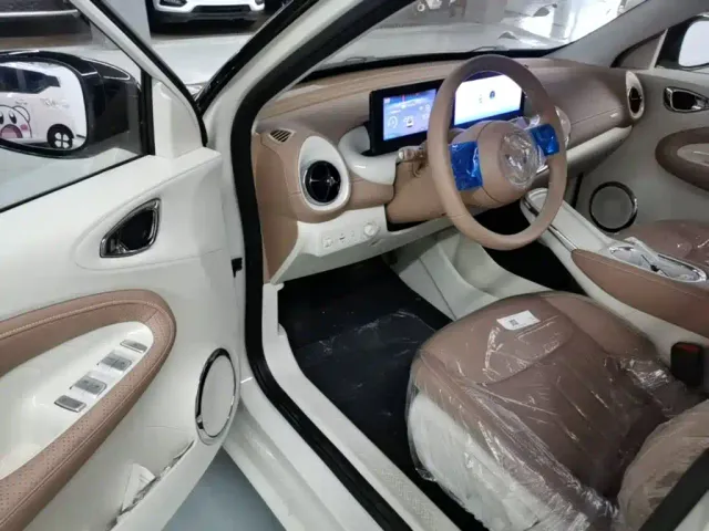 Wuling Bingo — Фото автомобиля 15