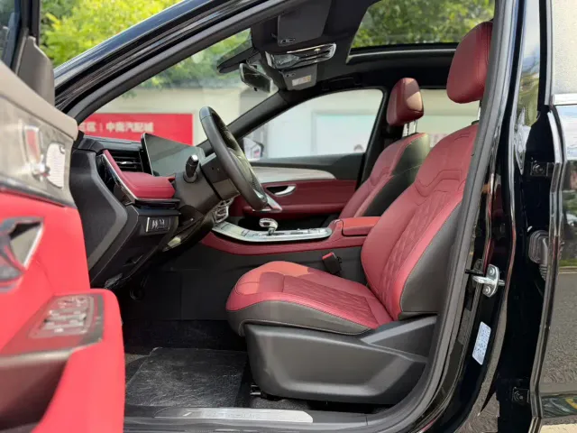 Jetour X70 Plus — Фото автомобиля 13