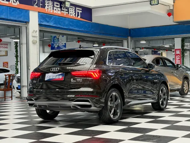 Audi Q3 — Фото автомобиля 19