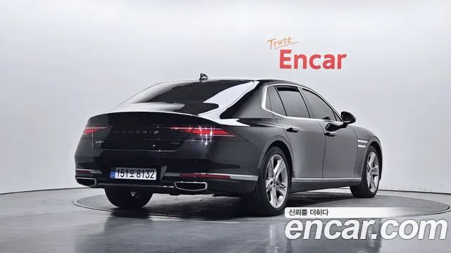 Genesis G90 Бензин 3.5 турбо AWD — Фото автомобиля 2