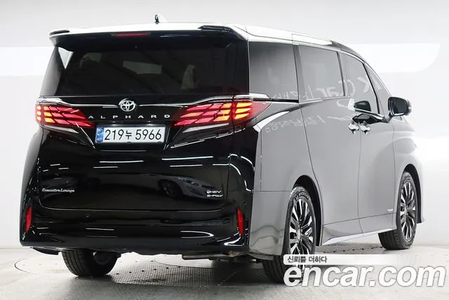 Toyota Alphard 4th Gen — Фото автомобиля 4